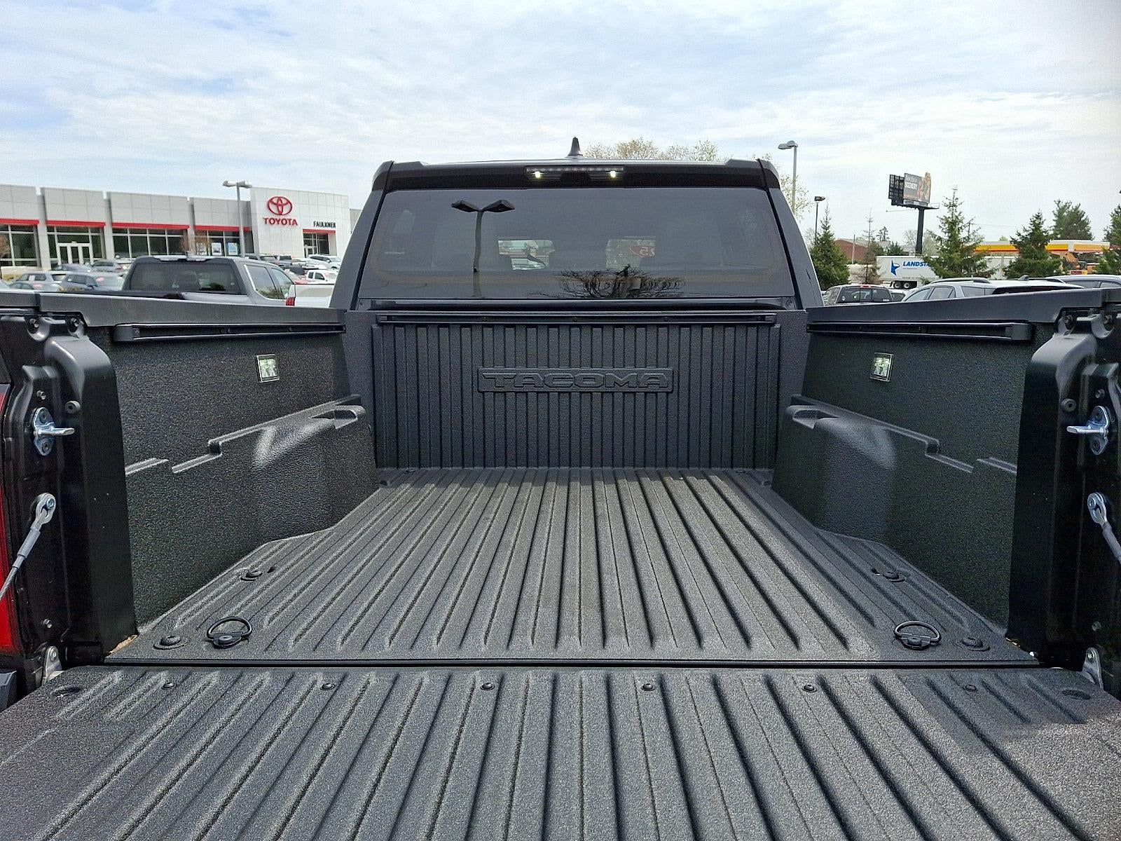 2025 Toyota Tacoma 4WD 4WD SR5 Double Cab 5' Bed AT (GS)
