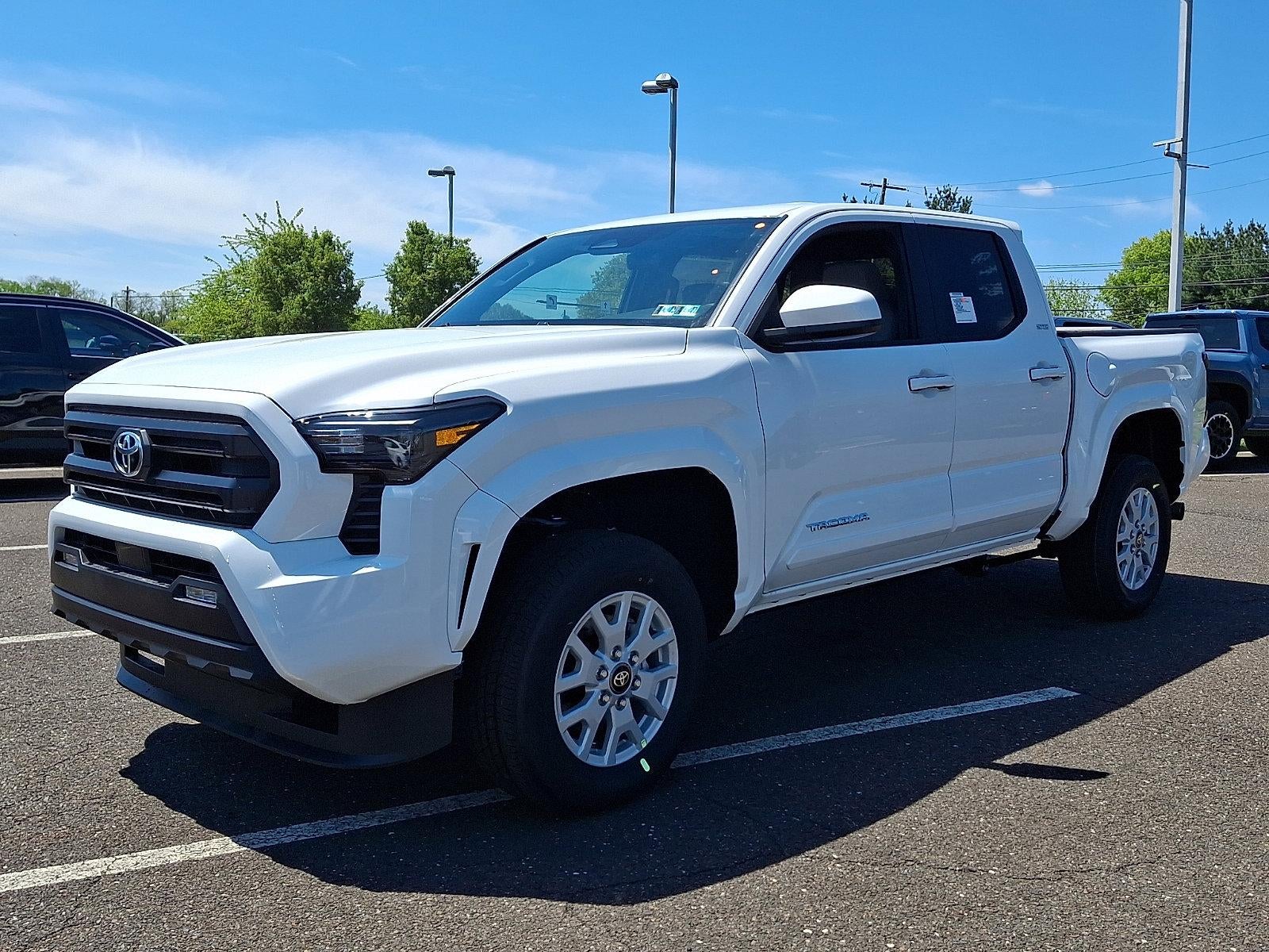 2026 Toyota Tacoma 4WD 4WD SR5 Double Cab 5' Bed AT (GS)