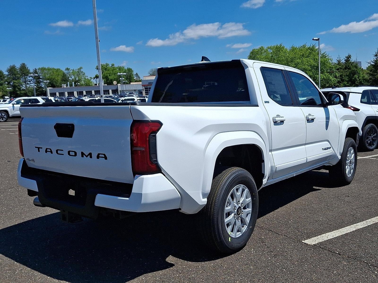 2026 Toyota Tacoma 4WD 4WD SR5 Double Cab 5' Bed AT (GS)