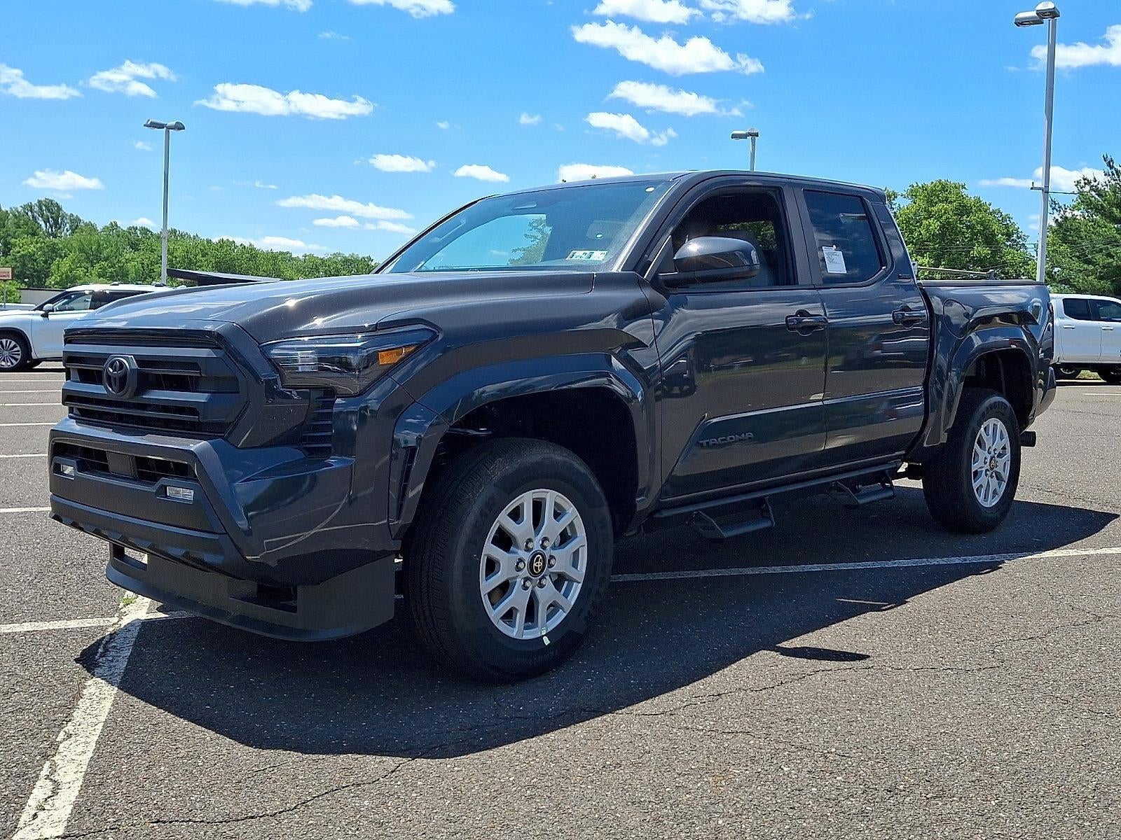 2026 Toyota Tacoma 4WD 4WD SR5 Double Cab 5' Bed AT (GS)