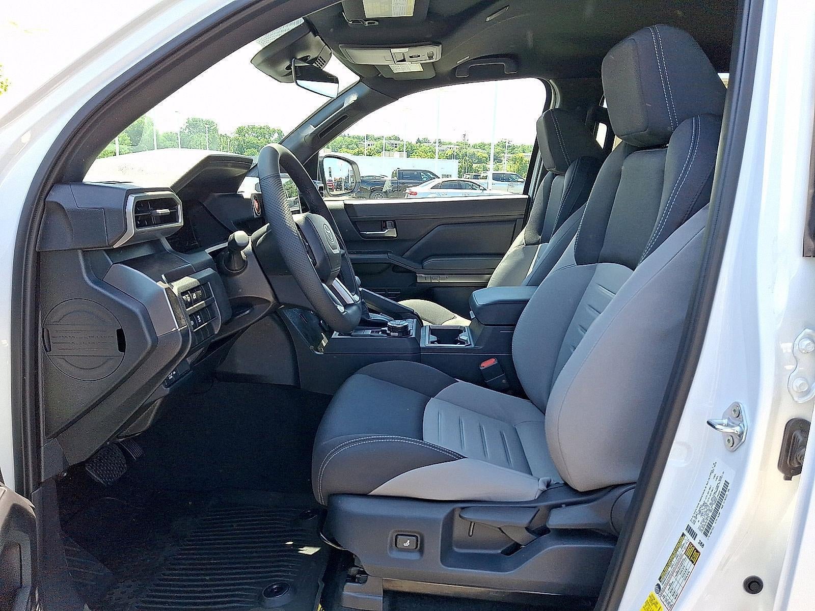 2026 Toyota Tacoma 4WD 4WD TRD Off Road Double Cab 5' Bed AT (Natl)