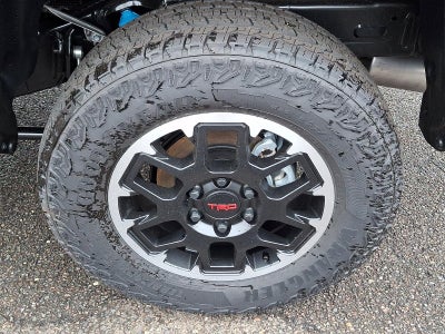 2026 Toyota Tacoma 4WD 4WD TRD Off Road Double Cab 5' Bed AT (Natl)