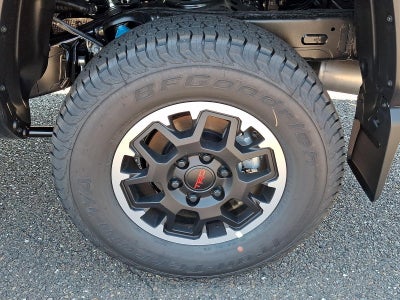 2026 Toyota Tacoma 4WD 4WD TRD Off Road Double Cab 5' Bed AT (Natl)