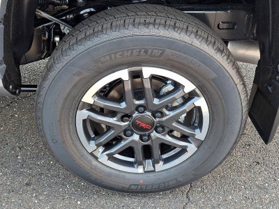 2026 Toyota Tacoma 4WD 4WD TRD Sport Double Cab 5' Bed AT (Natl)