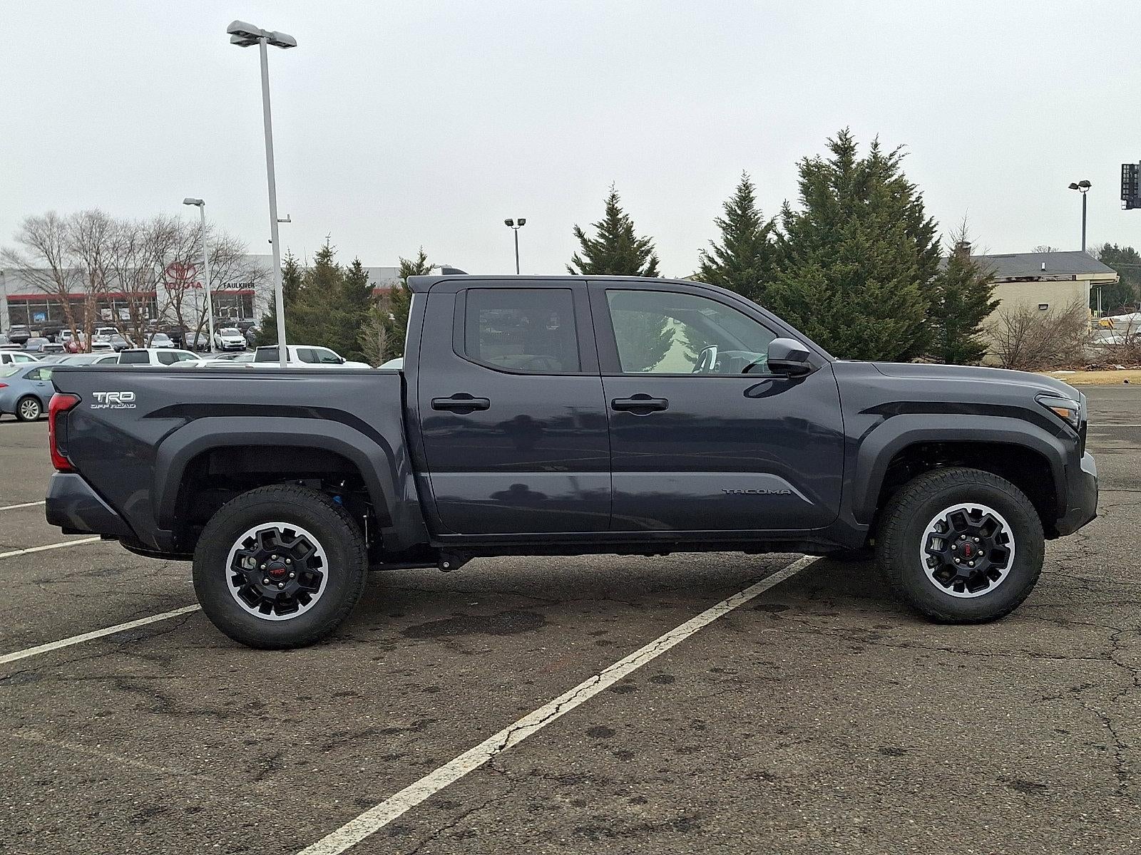 2025 Toyota Tacoma 4WD 4WD TRD Off Road Double Cab 5' Bed AT (Natl)