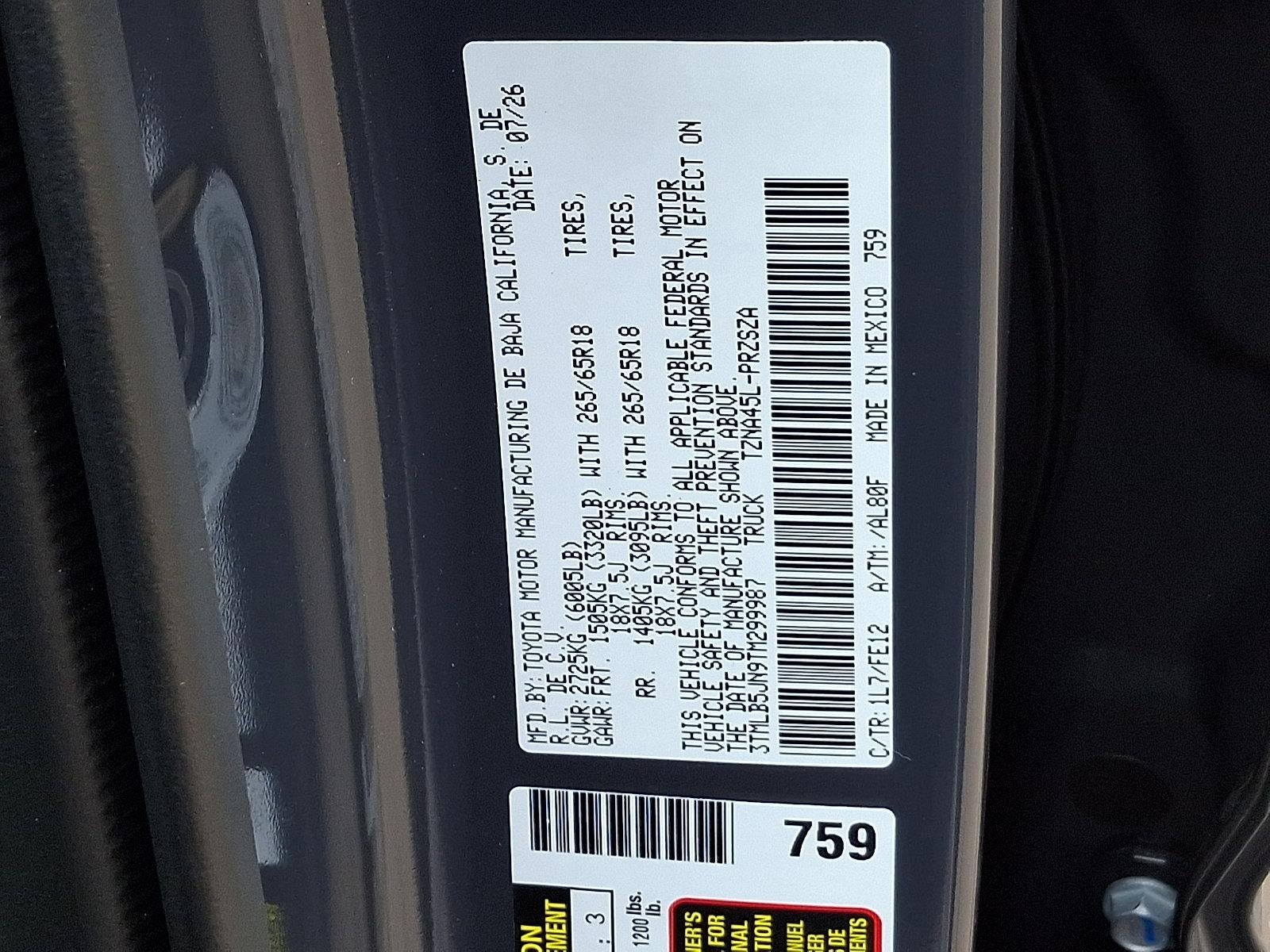 2026 Toyota Tacoma 4WD 4WD TRD Sport Double Cab 5' Bed AT (Natl)