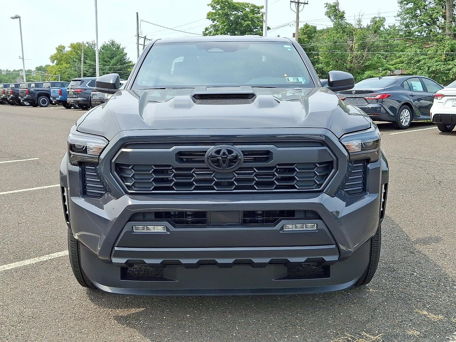 2026 Toyota Tacoma 4WD 4WD TRD Sport Double Cab 5' Bed AT (Natl)