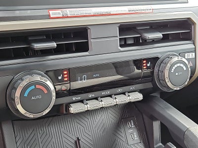 2025 Toyota Tacoma 4WD 4WD TRD Sport Double Cab 5' Bed MT (Natl)