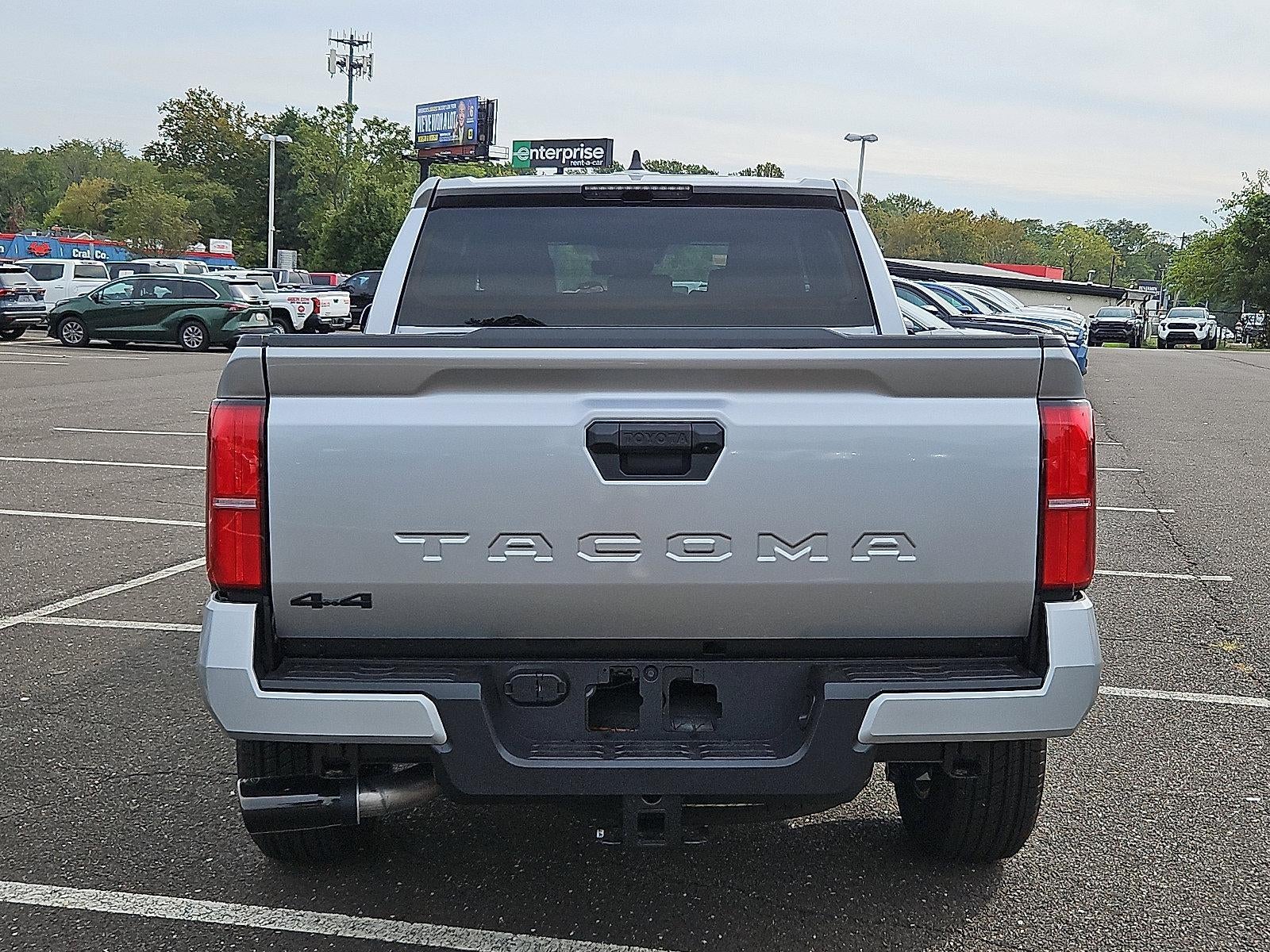 2025 Toyota Tacoma 4WD 4WD TRD Sport Double Cab 5' Bed MT (Natl)