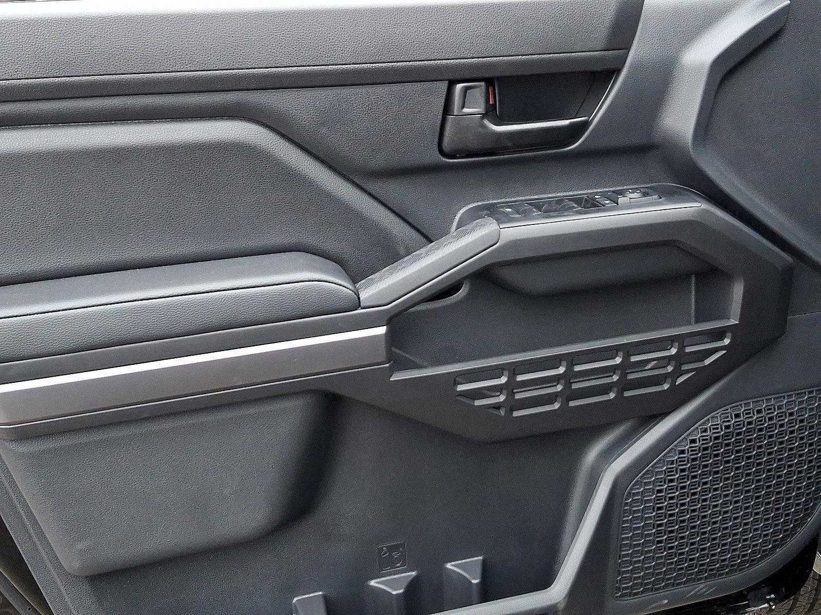 2026 Toyota Tacoma 4WD 4WD SR5 Double Cab 5' Bed AT (GS)