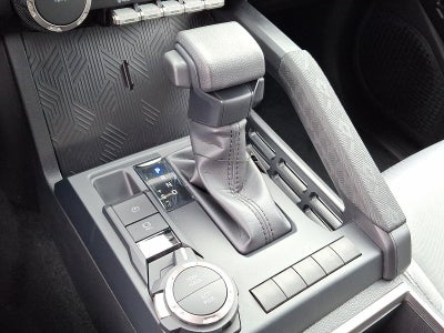 2026 Toyota Tacoma 4WD 4WD SR5 Double Cab 5' Bed AT (GS)