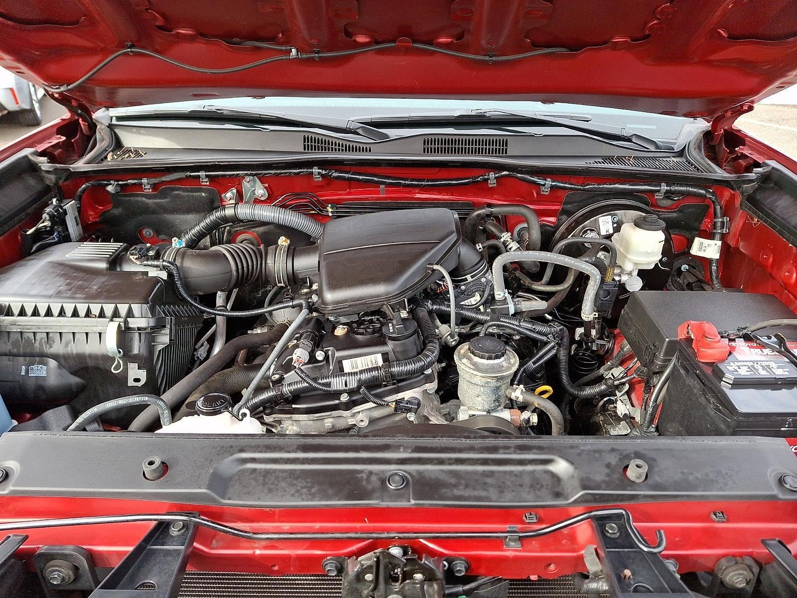 2023 Toyota Tacoma 2WD 2WD SR Double Cab 5' Bed I4 AT (Natl)