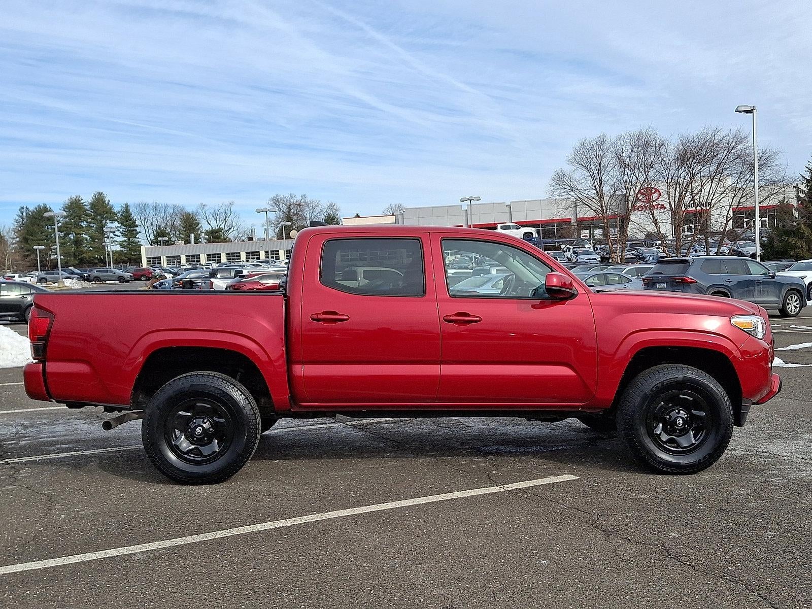 2023 Toyota Tacoma 2WD 2WD SR Double Cab 5' Bed I4 AT (Natl)
