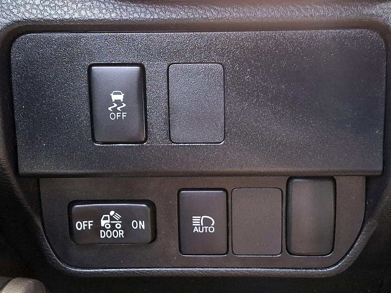 2021 Toyota Tacoma 4WD 4WD SR5 Double Cab 5' Bed V6 AT (Natl)