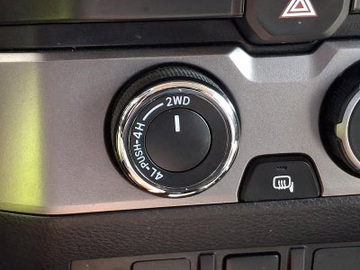 2021 Toyota Tacoma 4WD 4WD SR5 Double Cab 5' Bed V6 AT (Natl)