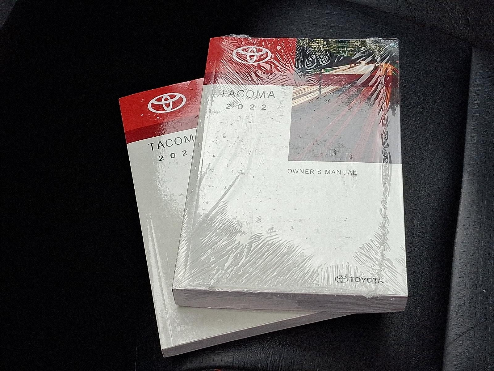 2022 Toyota Tacoma 4WD 4WD SR5 Double Cab 5' Bed V6 AT (GS)