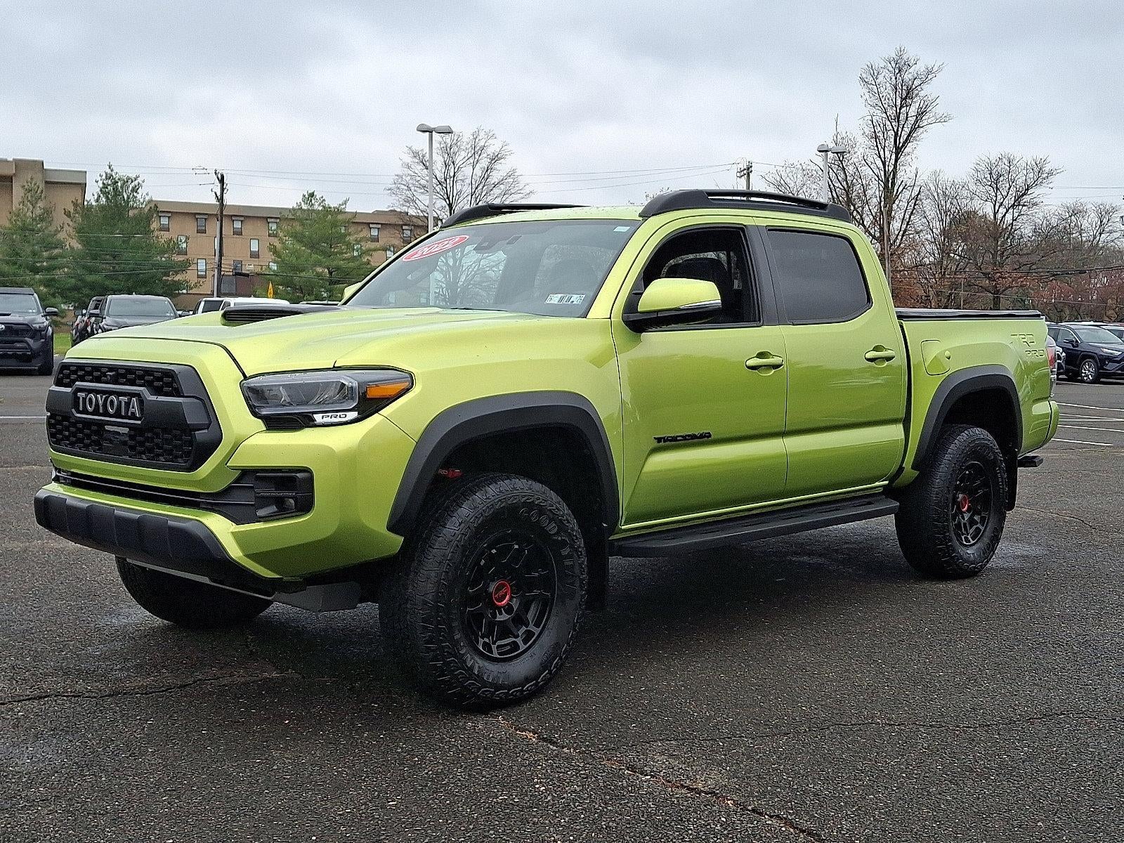 2022 Toyota Tacoma 4WD 4WD SR5 Double Cab 5' Bed V6 AT (GS)