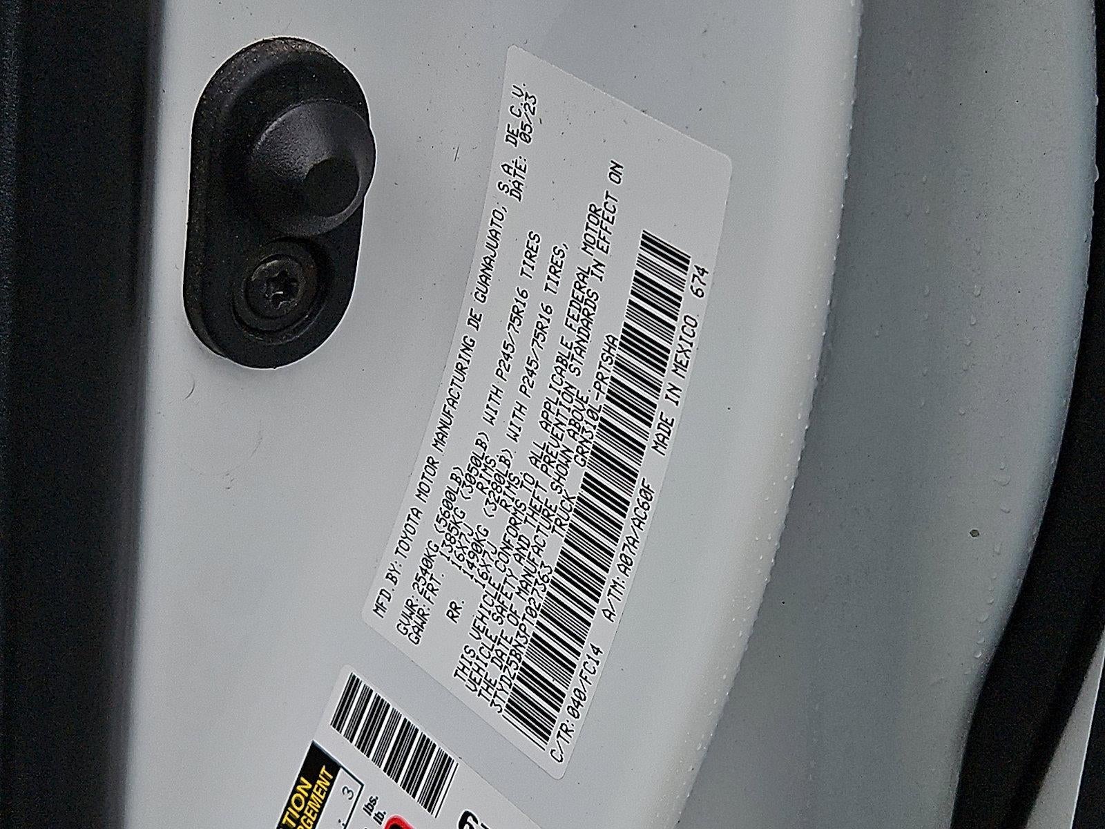 2023 Toyota Tacoma 4WD 4WD SR5 Double Cab 6' Bed V6 AT (Natl)