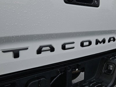 2023 Toyota Tacoma 4WD 4WD SR5 Double Cab 6' Bed V6 AT (Natl)
