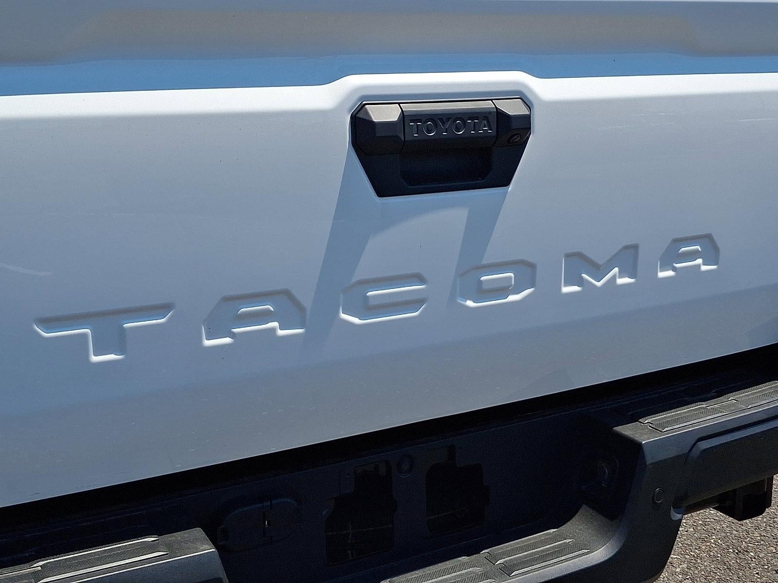 2026 Toyota Tacoma 4WD 4WD SR XtraCab 6' Bed AT (SE)