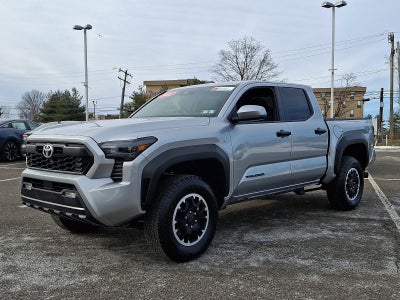 2025 Toyota Tacoma 4WD 4WD TRD Off Road Double Cab 5' Bed AT (Natl)