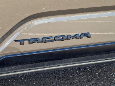 2026 Toyota Tacoma 4WD 4WD TRD Off Road Double Cab 5' Bed AT (Natl)