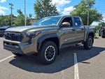 2026 Toyota Tacoma 4WD 4WD TRD Off Road Double Cab 5' Bed AT (Natl)