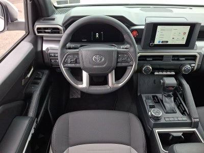 2025 Toyota Tacoma 4WD 4WD TRD Off Road Double Cab 5' Bed AT (Natl)