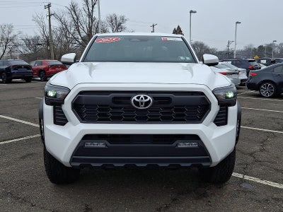 2025 Toyota Tacoma 4WD 4WD TRD Off Road Double Cab 5' Bed AT (Natl)