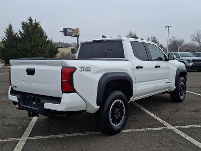 2025 Toyota Tacoma 4WD 4WD TRD Off Road Double Cab 5' Bed AT (Natl)