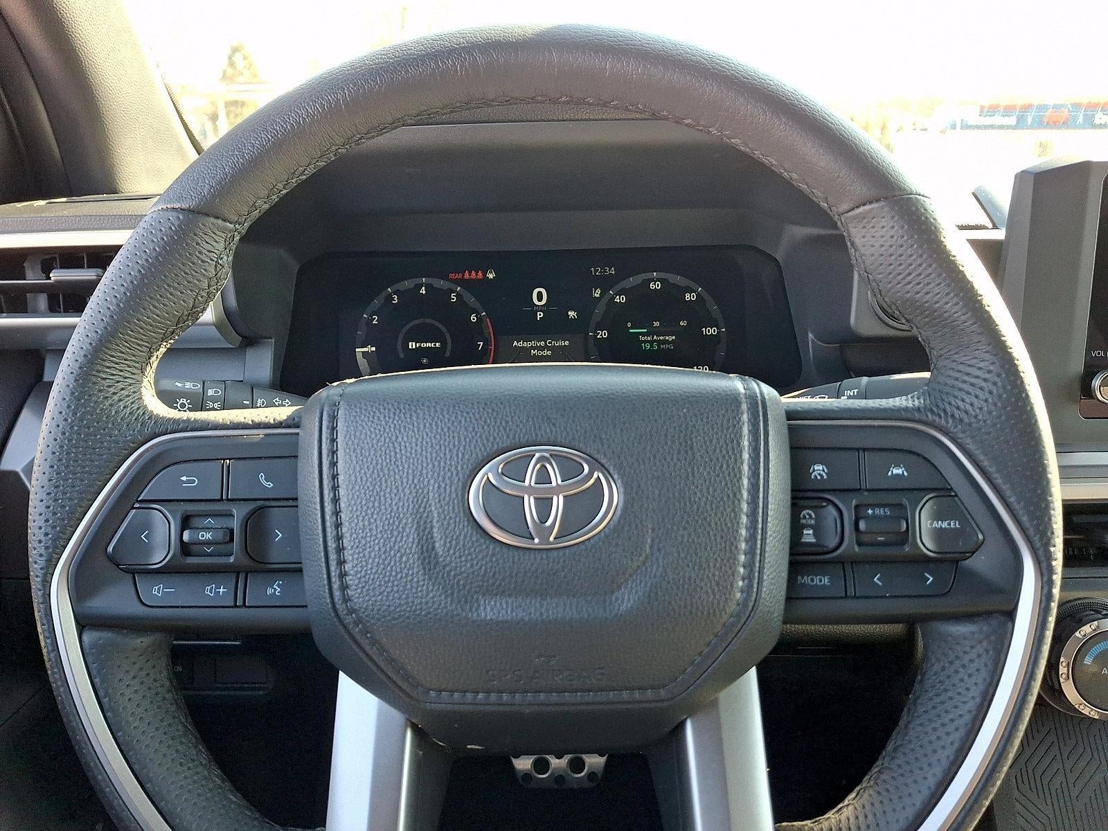 2025 Toyota Tacoma 4WD 4WD TRD Sport Double Cab 5' Bed AT (Natl)