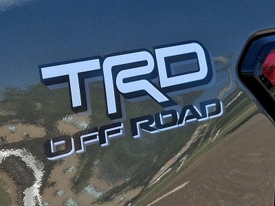 2026 Toyota Tacoma 4WD 4WD TRD Off Road Double Cab 5' Bed AT (Natl)
