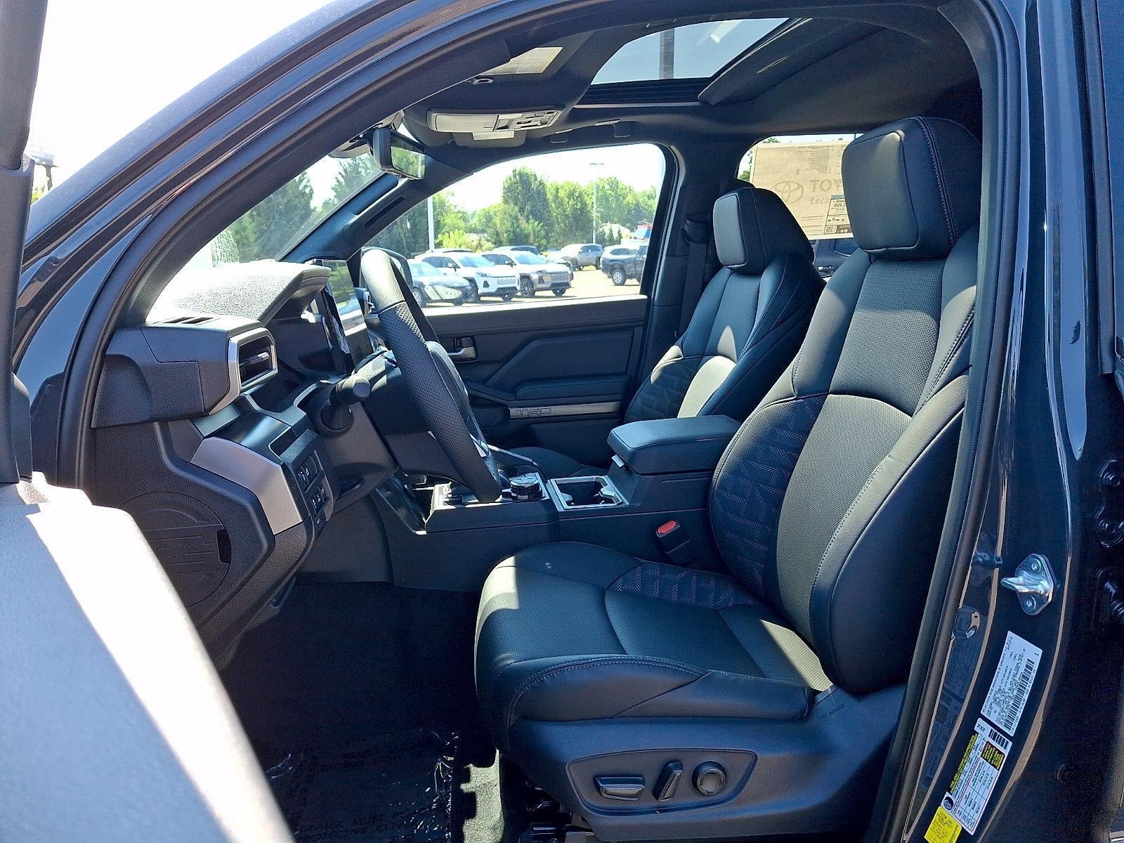 2026 Toyota Tacoma 4WD 4WD TRD Off Road Double Cab 5' Bed AT (Natl)