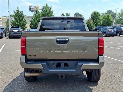 2024 Toyota Tacoma 4WD 4WD TRD Sport Double Cab 5' Bed MT (Natl)
