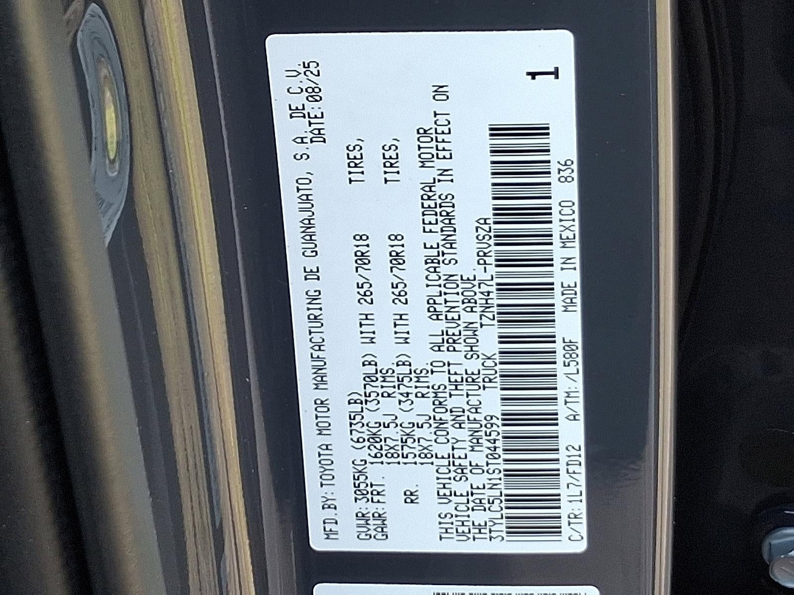 2025 Toyota Tacoma 4WD 4WD TRD Off Road Hybrid Double Cab 5' Bed AT (Natl)