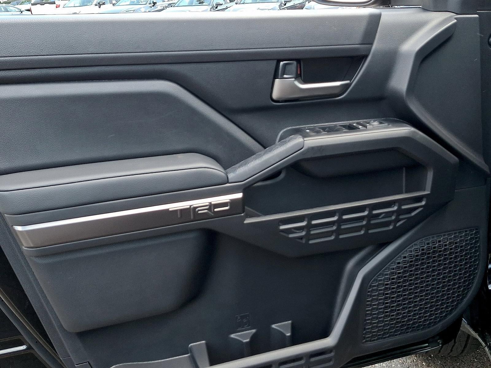 2026 Toyota Tacoma 4WD 4WD TRD Sport Hybrid Double Cab 5' Bed AT (Natl)