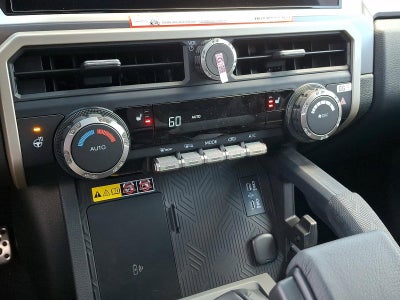 2026 Toyota Tacoma 4WD 4WD TRD Sport Hybrid Double Cab 5' Bed AT (Natl)