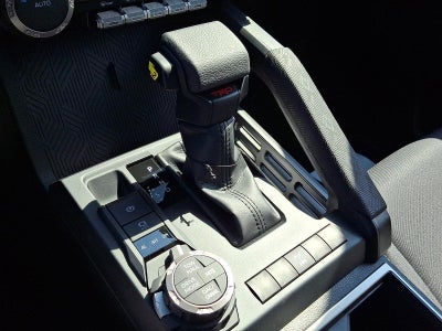 2026 Toyota Tacoma 4WD 4WD TRD Off Road Hybrid Double Cab 5' Bed AT (Natl)