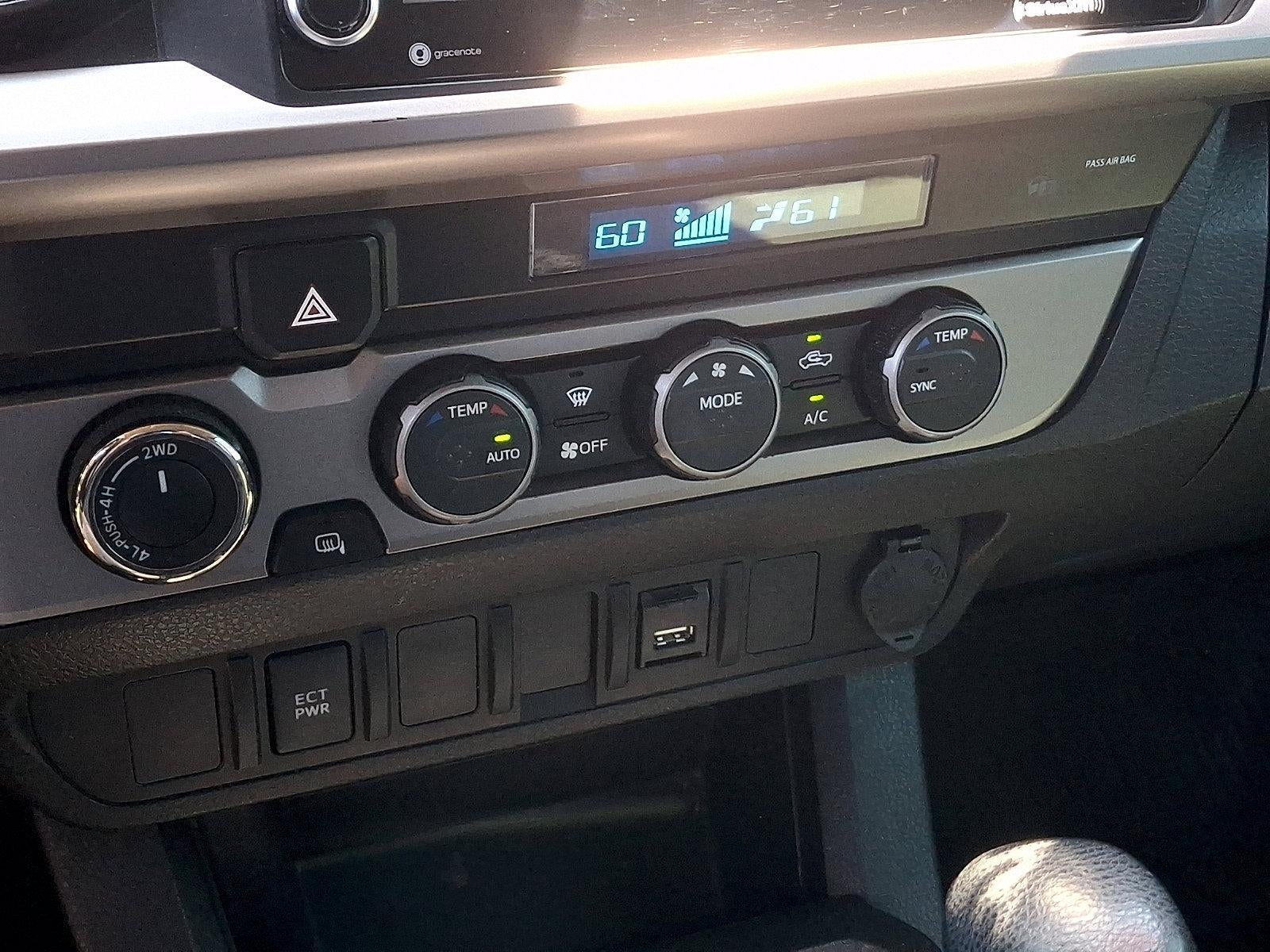 2022 Toyota Tacoma 4WD 4WD SR5 Access Cab 6' Bed V6 AT (SE)