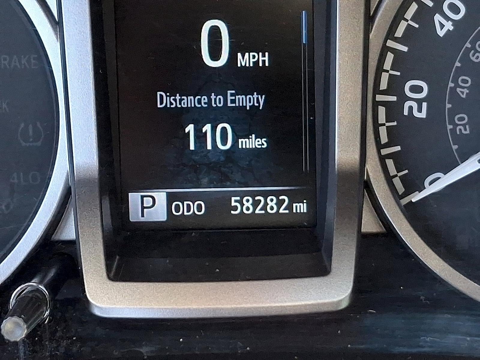 2022 Toyota Tacoma 4WD 4WD SR5 Access Cab 6' Bed V6 AT (SE)