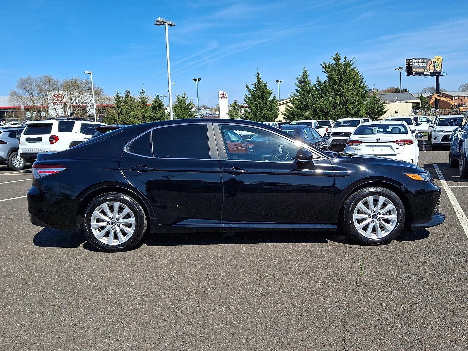 2018 Toyota Camry LE Auto (Natl)