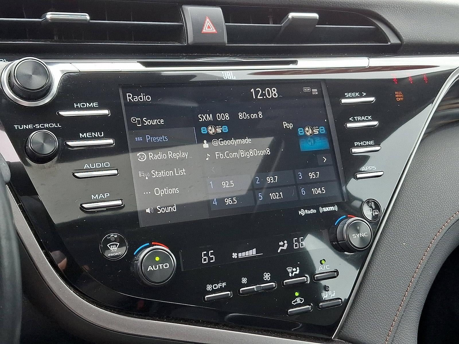 2019 Toyota Camry Hybrid XLE CVT (Natl)