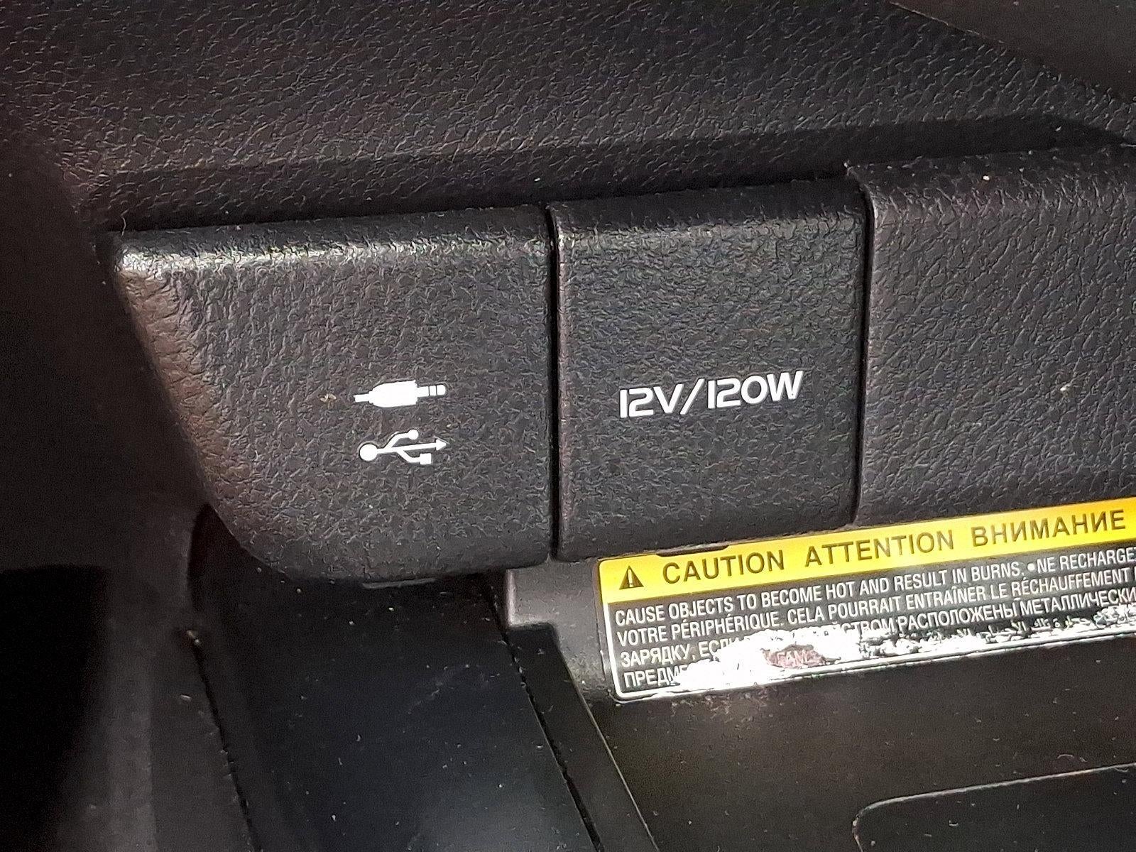 2019 Toyota Camry Hybrid XLE CVT (Natl)