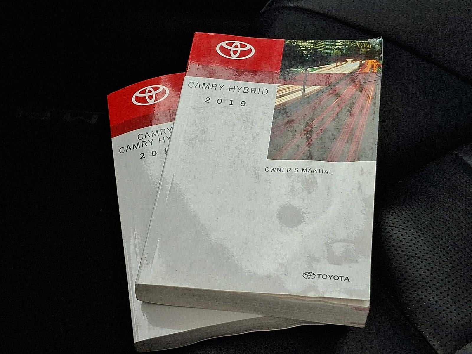 2019 Toyota Camry Hybrid XLE CVT (Natl)