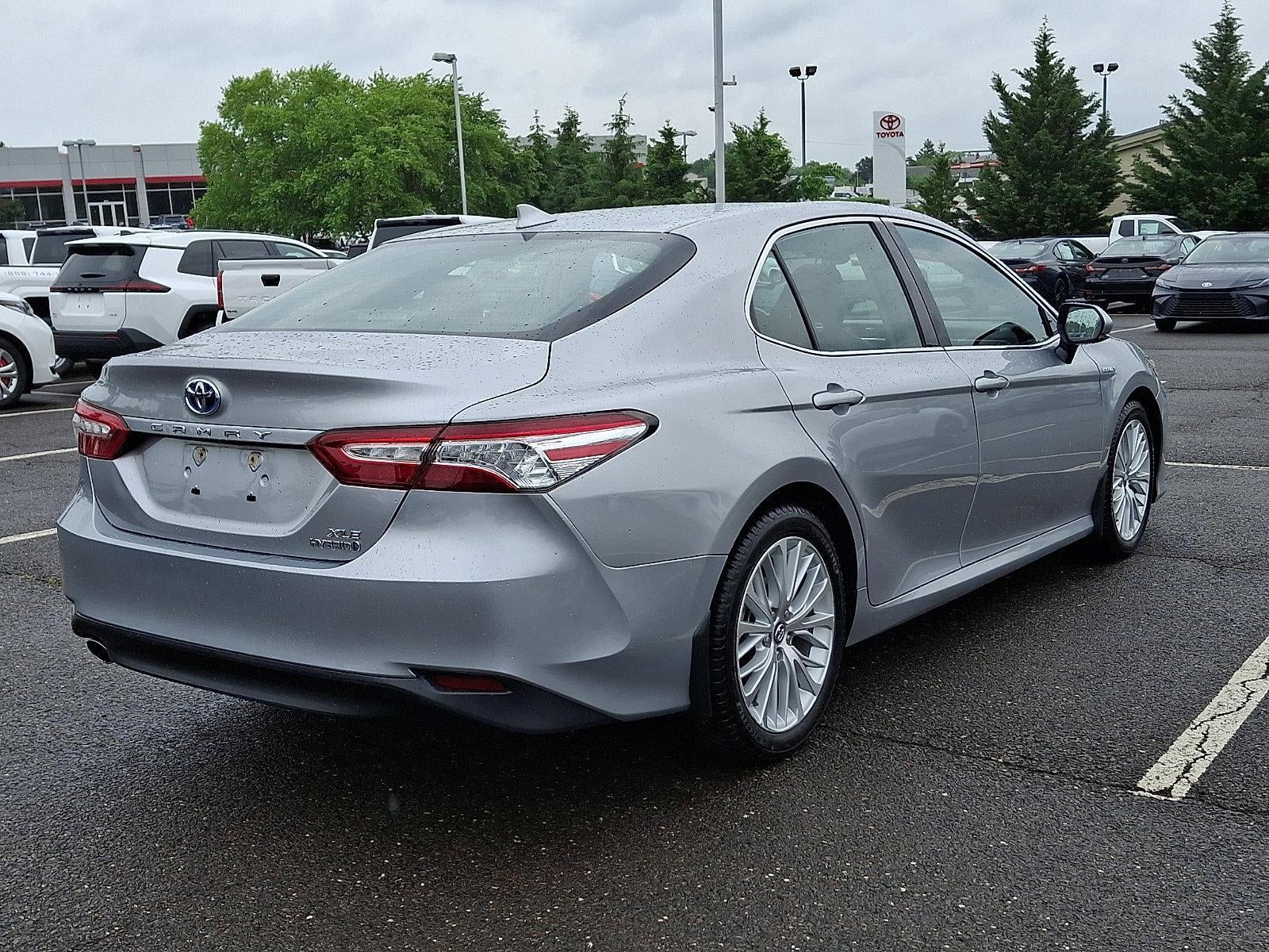 2019 Toyota Camry Hybrid XLE CVT (Natl)