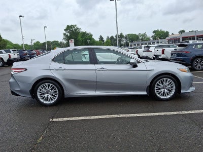2019 Toyota Camry Hybrid XLE CVT (Natl)