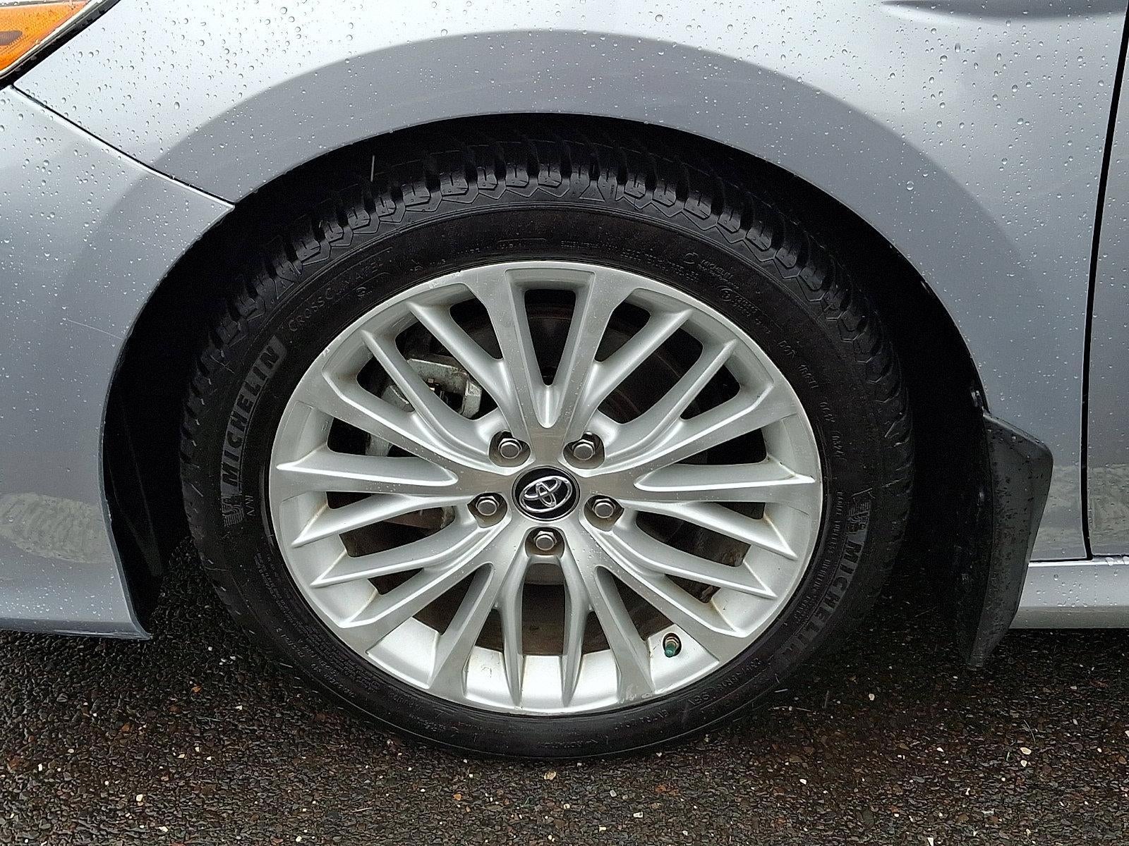 2019 Toyota Camry Hybrid XLE CVT (Natl)