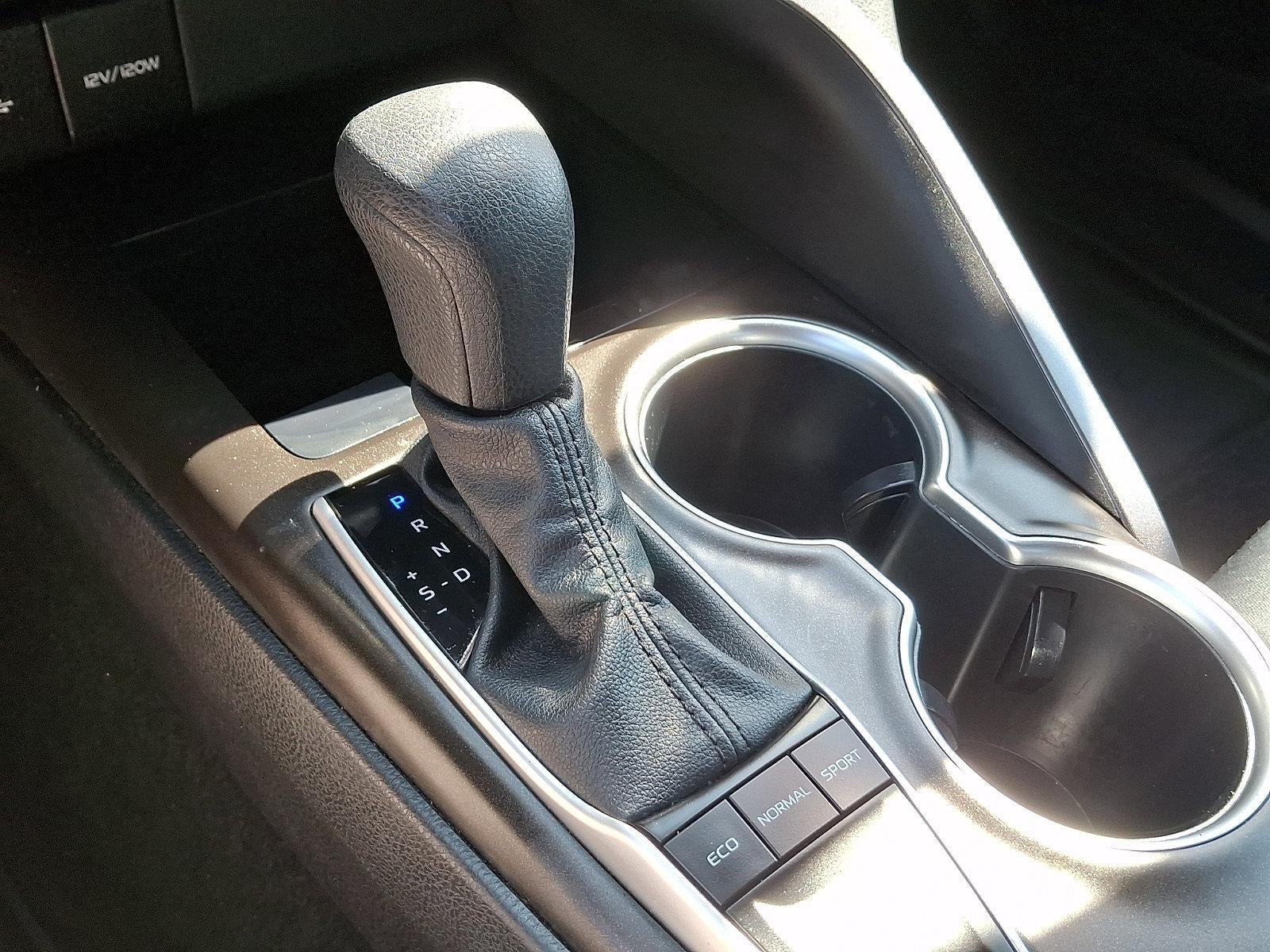 2024 Toyota Camry LE Auto (SE)
