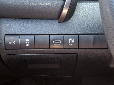 2024 Toyota Camry LE Auto (SE)