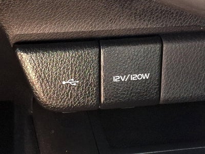 2024 Toyota Camry LE Auto (SE)